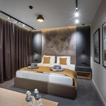 Park Novel Hotel 3*